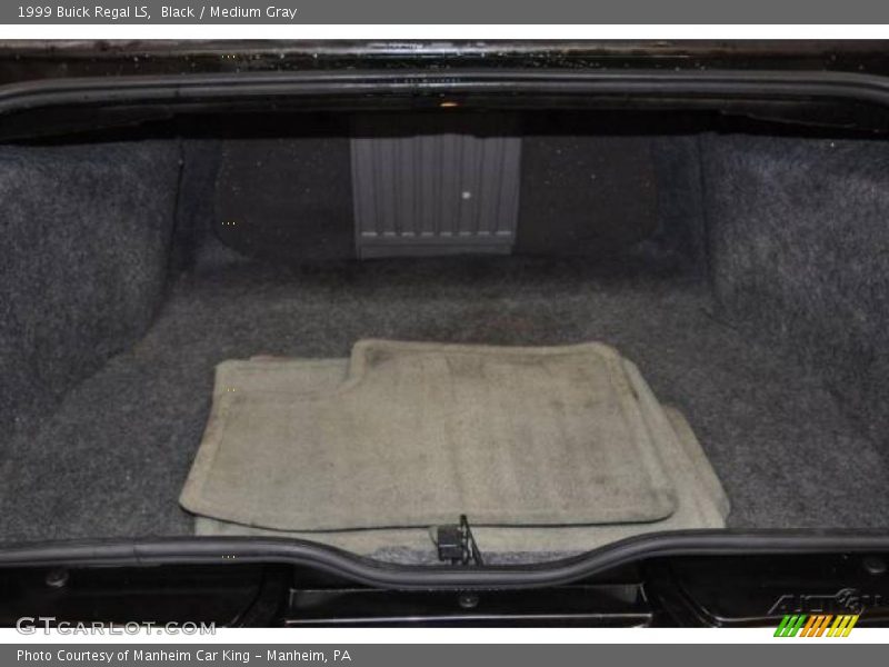 Black / Medium Gray 1999 Buick Regal LS