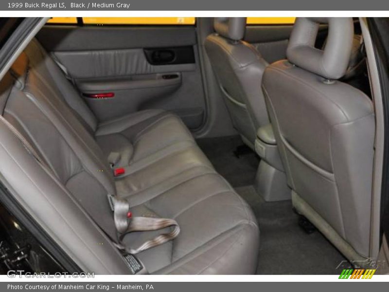 Black / Medium Gray 1999 Buick Regal LS