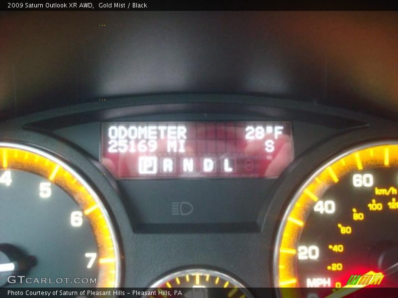 Gold Mist / Black 2009 Saturn Outlook XR AWD
