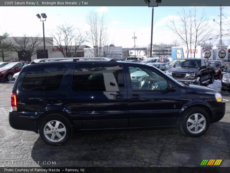 Midnight Blue Metallic / Tan 2005 Saturn Relay 3
