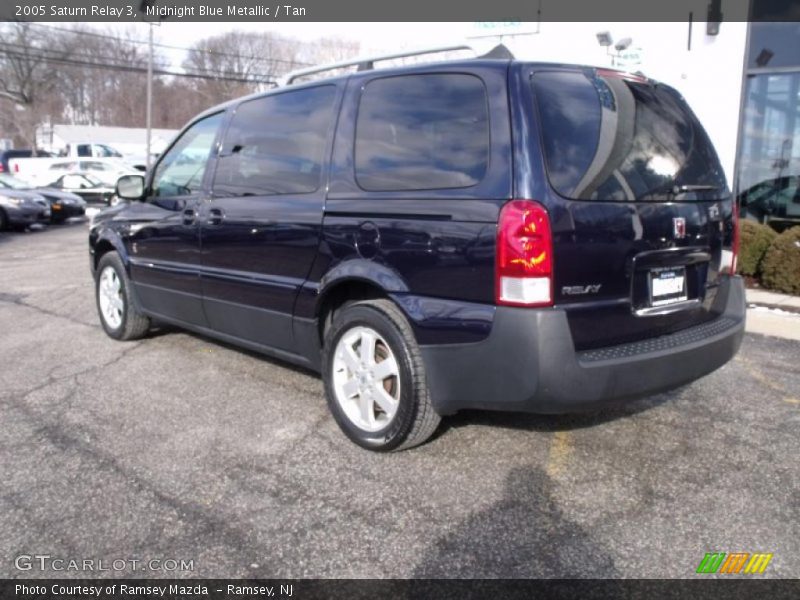 Midnight Blue Metallic / Tan 2005 Saturn Relay 3