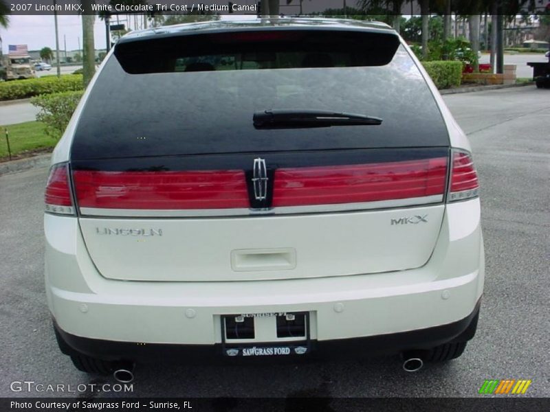 White Chocolate Tri Coat / Medium Camel 2007 Lincoln MKX