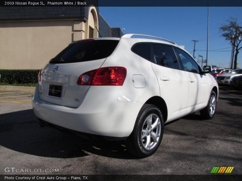 Phantom White / Black 2009 Nissan Rogue SL