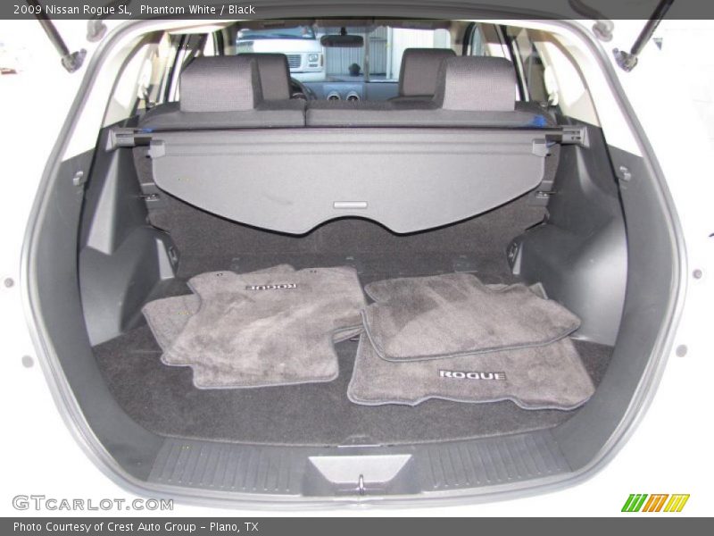 Phantom White / Black 2009 Nissan Rogue SL