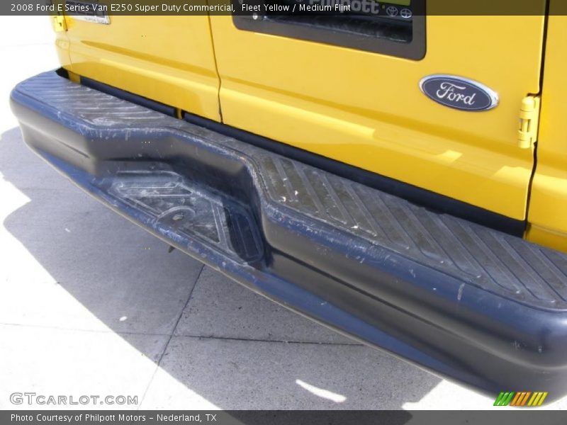 Fleet Yellow / Medium Flint 2008 Ford E Series Van E250 Super Duty Commericial