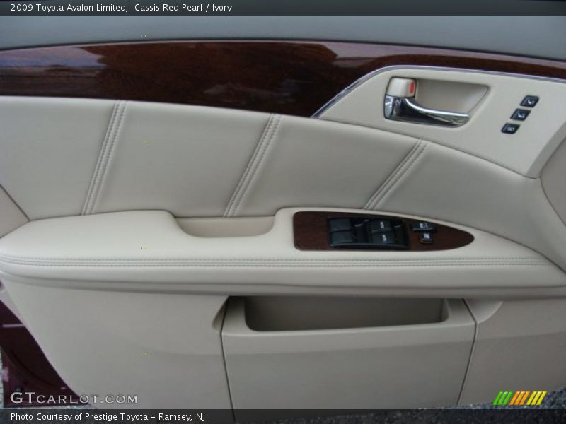 Cassis Red Pearl / Ivory 2009 Toyota Avalon Limited