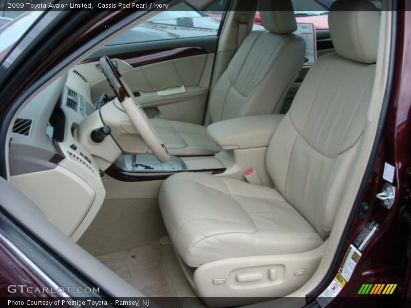 Cassis Red Pearl / Ivory 2009 Toyota Avalon Limited