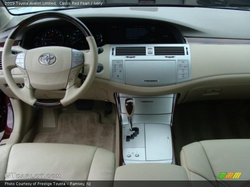 Cassis Red Pearl / Ivory 2009 Toyota Avalon Limited