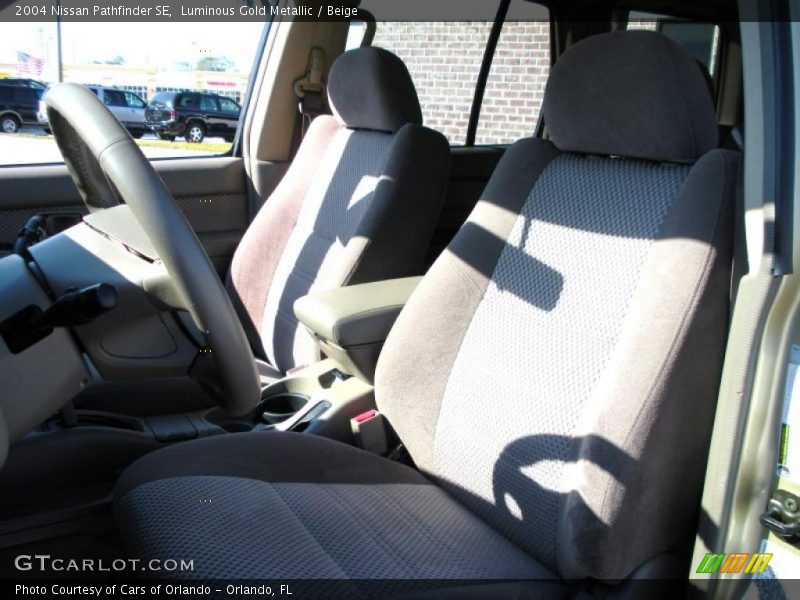 Luminous Gold Metallic / Beige 2004 Nissan Pathfinder SE