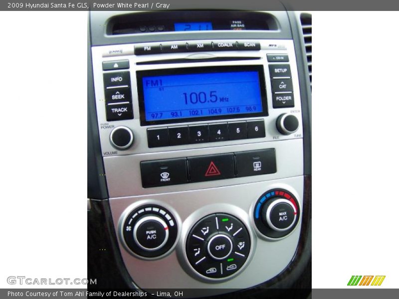 Powder White Pearl / Gray 2009 Hyundai Santa Fe GLS