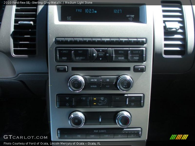 Sterling Grey Metallic / Medium Light Stone 2010 Ford Flex SE