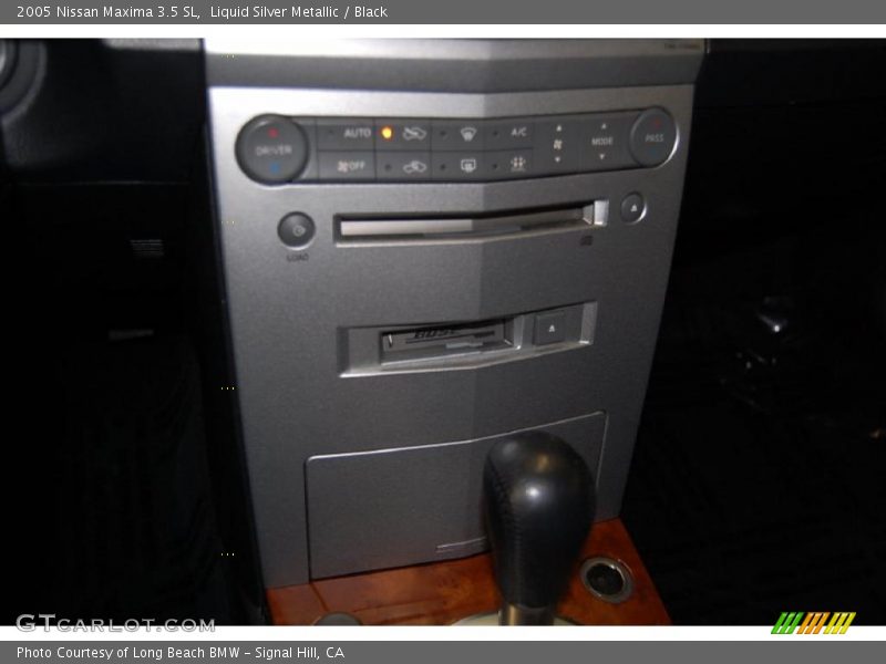 Liquid Silver Metallic / Black 2005 Nissan Maxima 3.5 SL