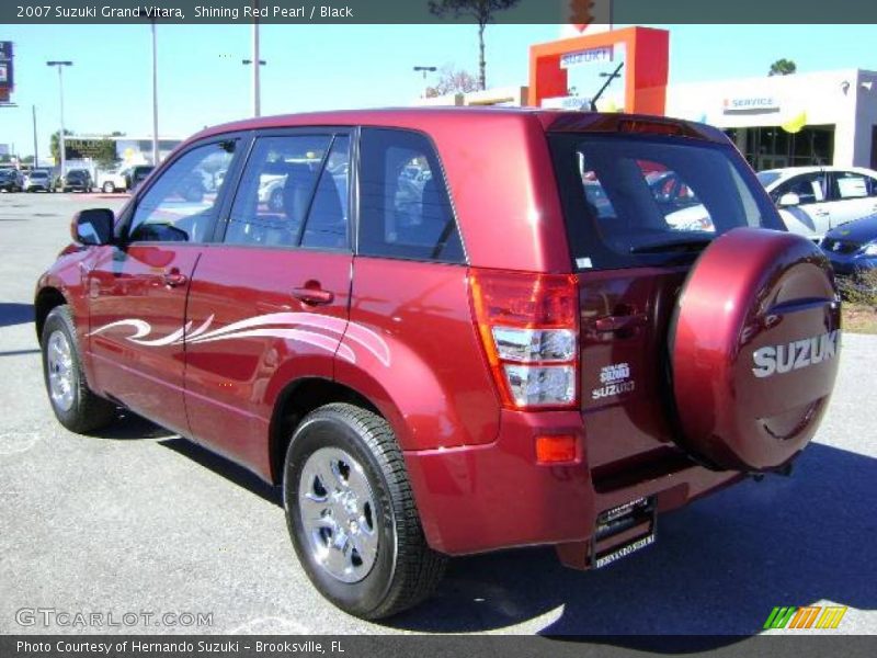 Shining Red Pearl / Black 2007 Suzuki Grand Vitara