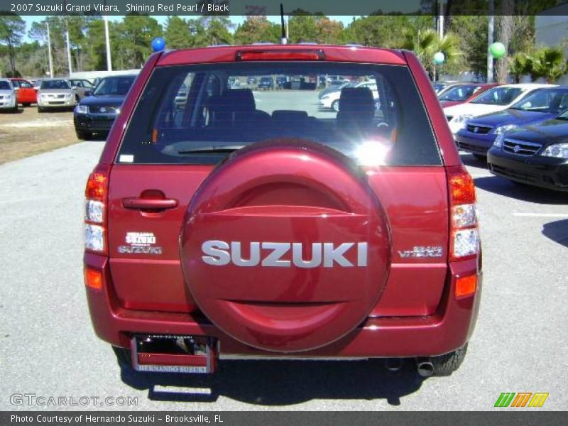 Shining Red Pearl / Black 2007 Suzuki Grand Vitara