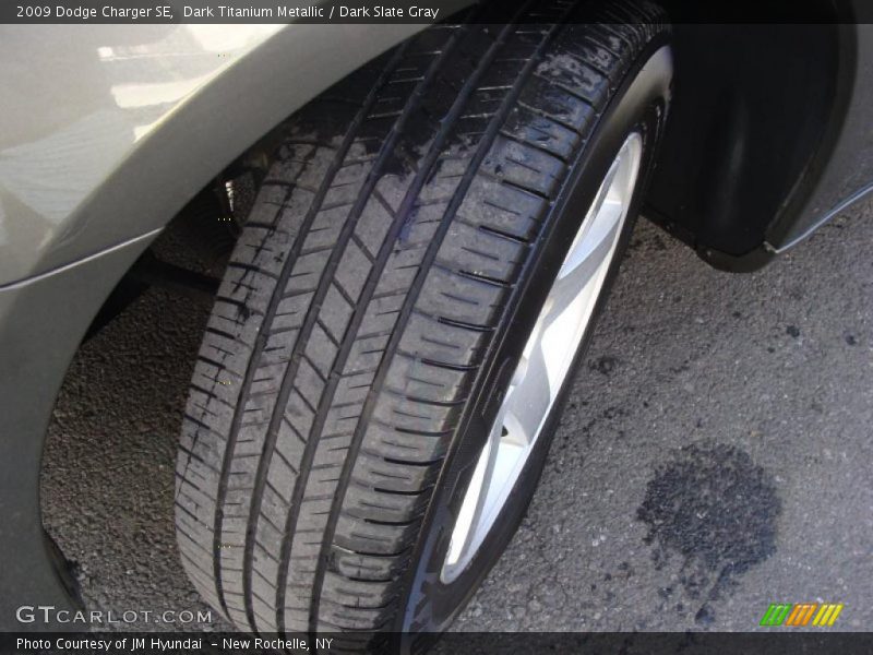 Dark Titanium Metallic / Dark Slate Gray 2009 Dodge Charger SE