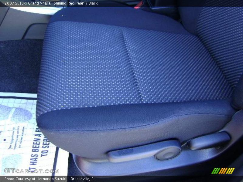 Shining Red Pearl / Black 2007 Suzuki Grand Vitara