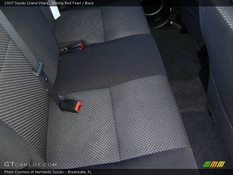 Shining Red Pearl / Black 2007 Suzuki Grand Vitara