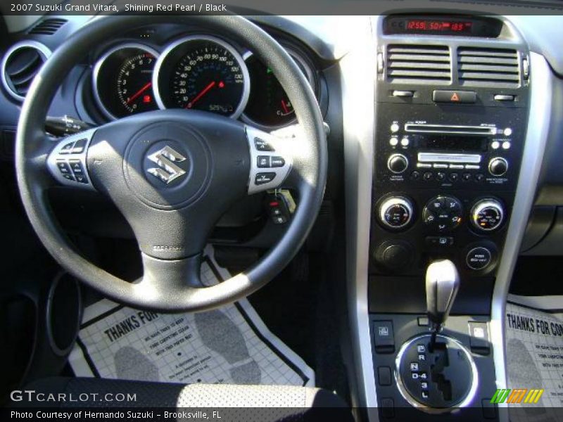 Shining Red Pearl / Black 2007 Suzuki Grand Vitara