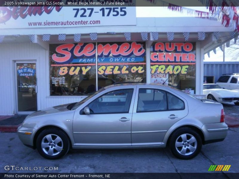 Wheat Beige Metallic / Pure Beige 2005 Volkswagen Jetta GLS Sedan