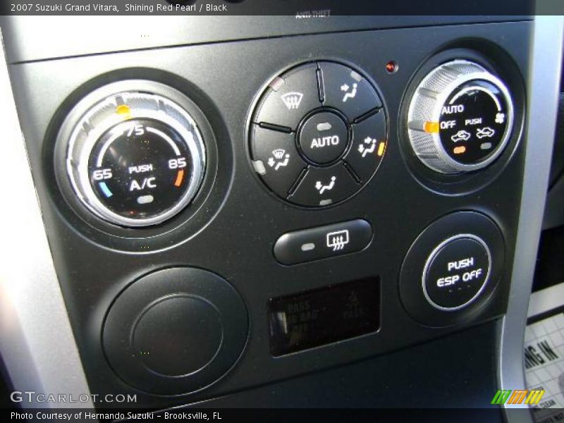 Shining Red Pearl / Black 2007 Suzuki Grand Vitara