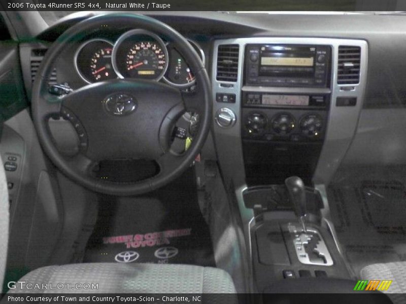 Natural White / Taupe 2006 Toyota 4Runner SR5 4x4