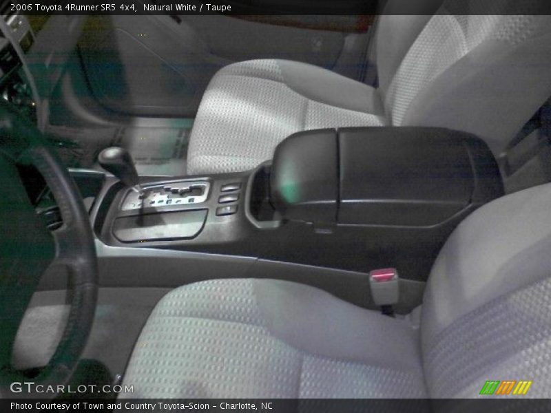 Natural White / Taupe 2006 Toyota 4Runner SR5 4x4