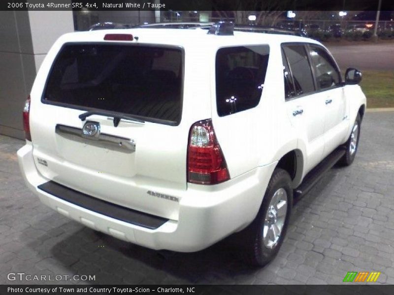 Natural White / Taupe 2006 Toyota 4Runner SR5 4x4