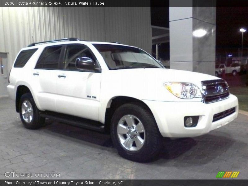 Natural White / Taupe 2006 Toyota 4Runner SR5 4x4