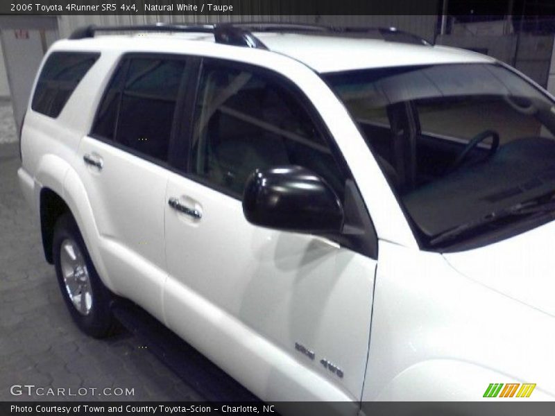 Natural White / Taupe 2006 Toyota 4Runner SR5 4x4