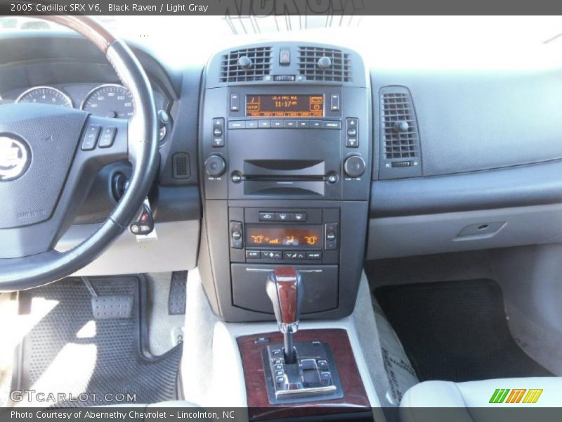 Black Raven / Light Gray 2005 Cadillac SRX V6