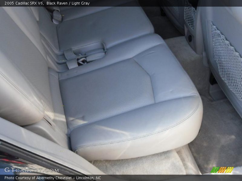 Black Raven / Light Gray 2005 Cadillac SRX V6
