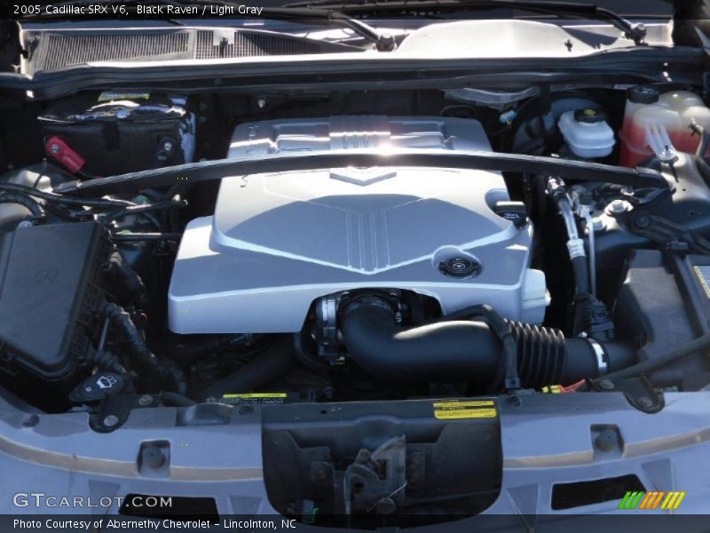 Black Raven / Light Gray 2005 Cadillac SRX V6