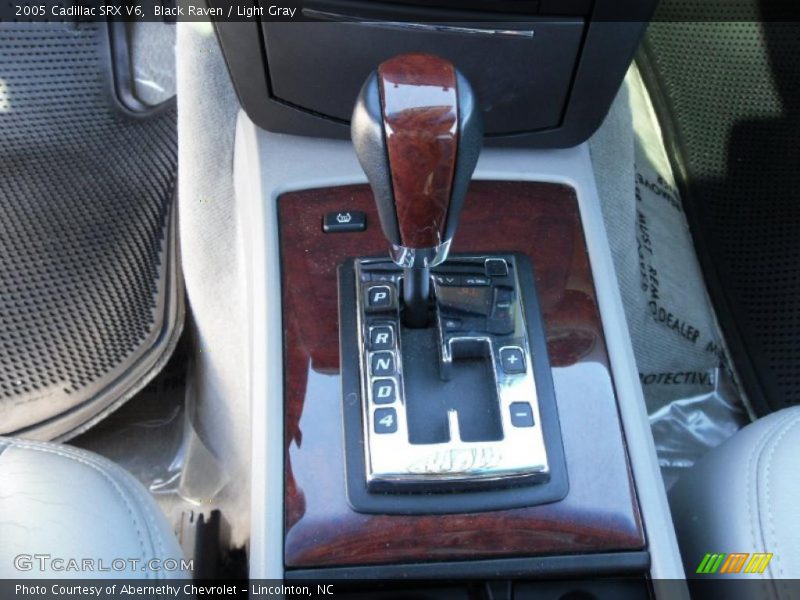 Black Raven / Light Gray 2005 Cadillac SRX V6
