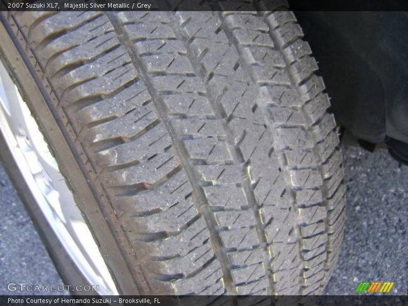 Majestic Silver Metallic / Grey 2007 Suzuki XL7