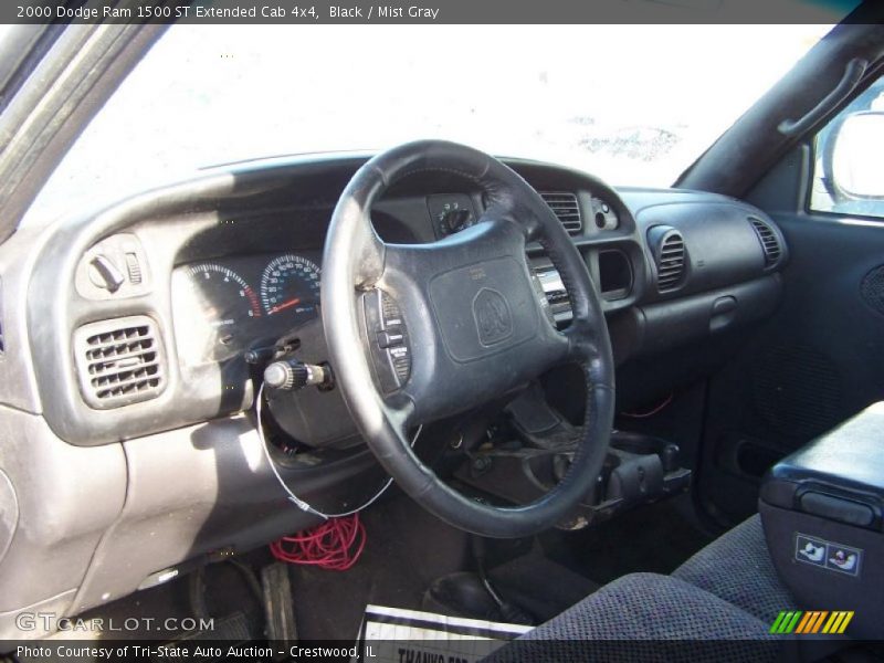 Black / Mist Gray 2000 Dodge Ram 1500 ST Extended Cab 4x4