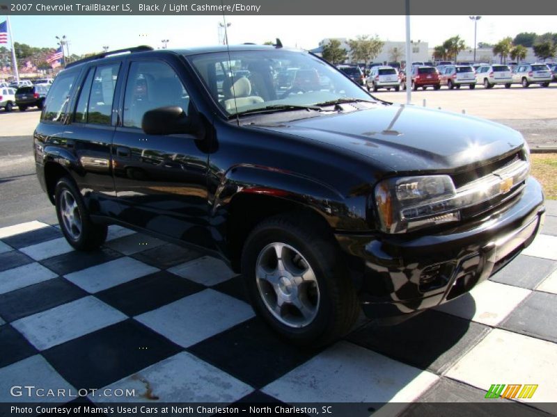 Black / Light Cashmere/Ebony 2007 Chevrolet TrailBlazer LS