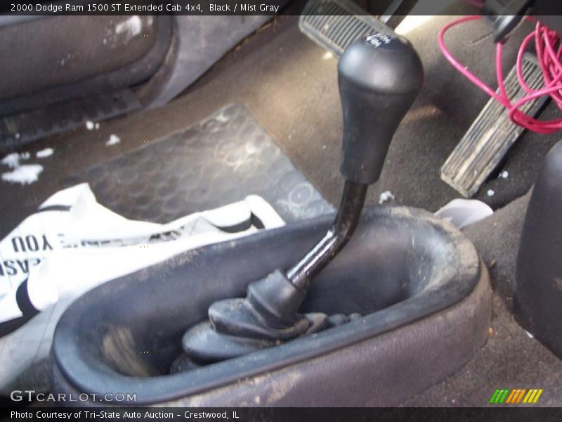 Black / Mist Gray 2000 Dodge Ram 1500 ST Extended Cab 4x4