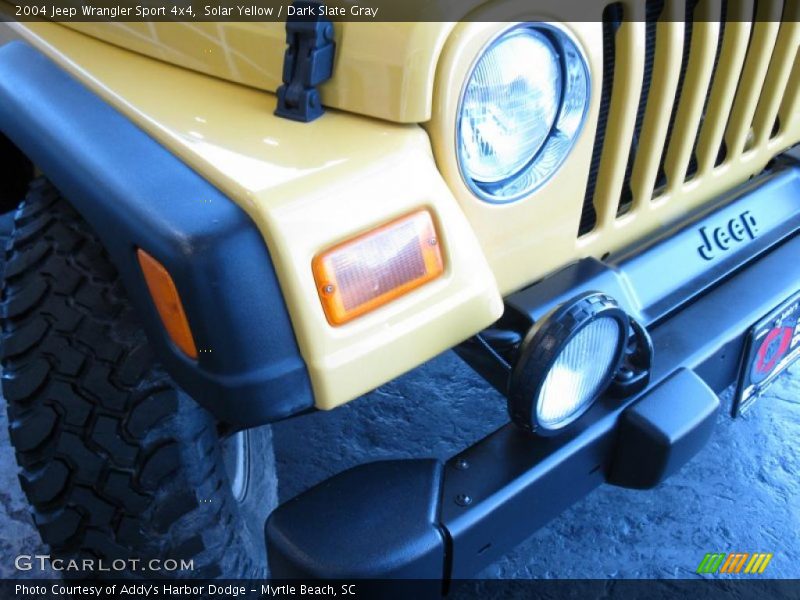 Solar Yellow / Dark Slate Gray 2004 Jeep Wrangler Sport 4x4