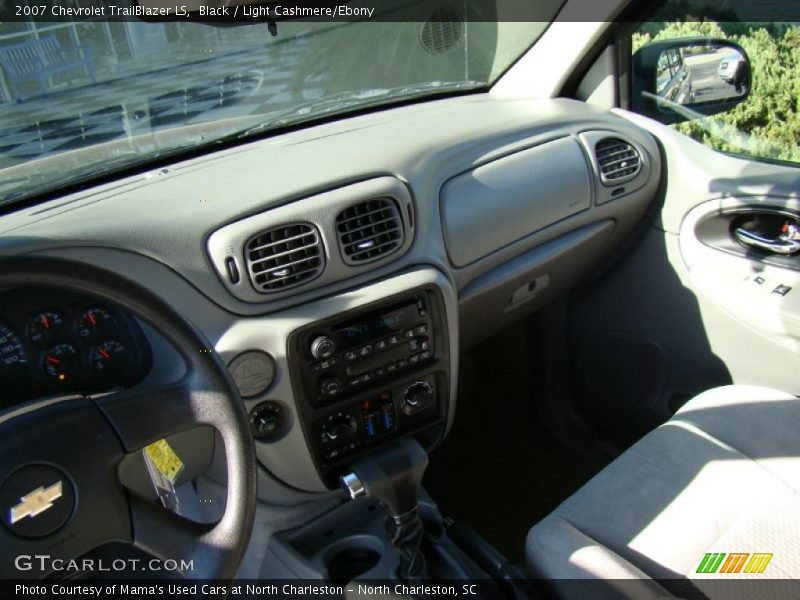 Black / Light Cashmere/Ebony 2007 Chevrolet TrailBlazer LS