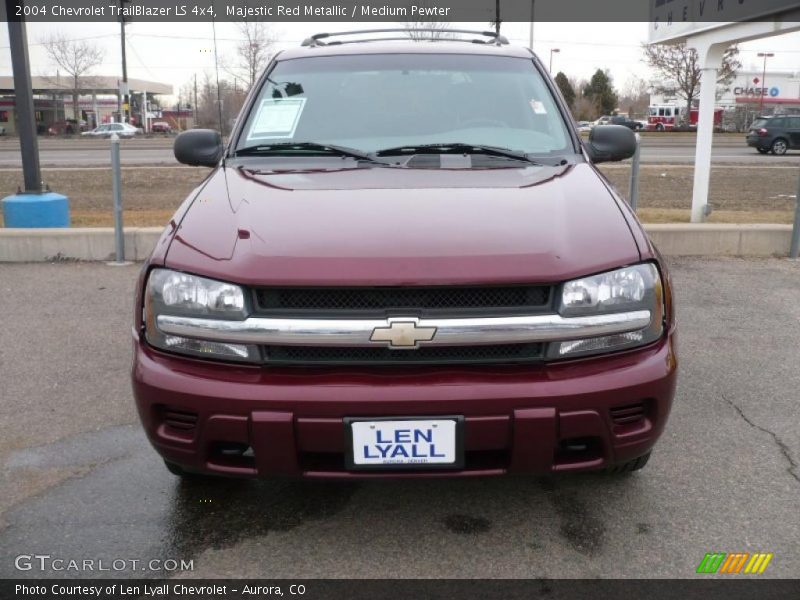 Majestic Red Metallic / Medium Pewter 2004 Chevrolet TrailBlazer LS 4x4