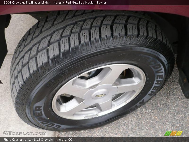 Majestic Red Metallic / Medium Pewter 2004 Chevrolet TrailBlazer LS 4x4