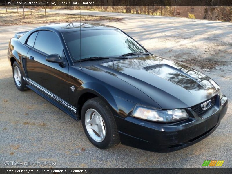 Black / Dark Charcoal 1999 Ford Mustang V6 Coupe