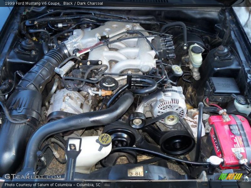 Black / Dark Charcoal 1999 Ford Mustang V6 Coupe