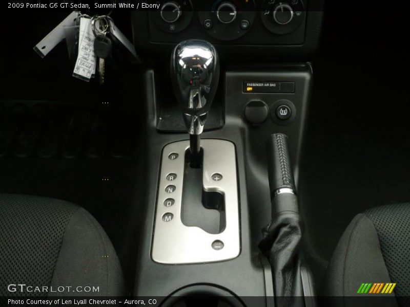 Summit White / Ebony 2009 Pontiac G6 GT Sedan