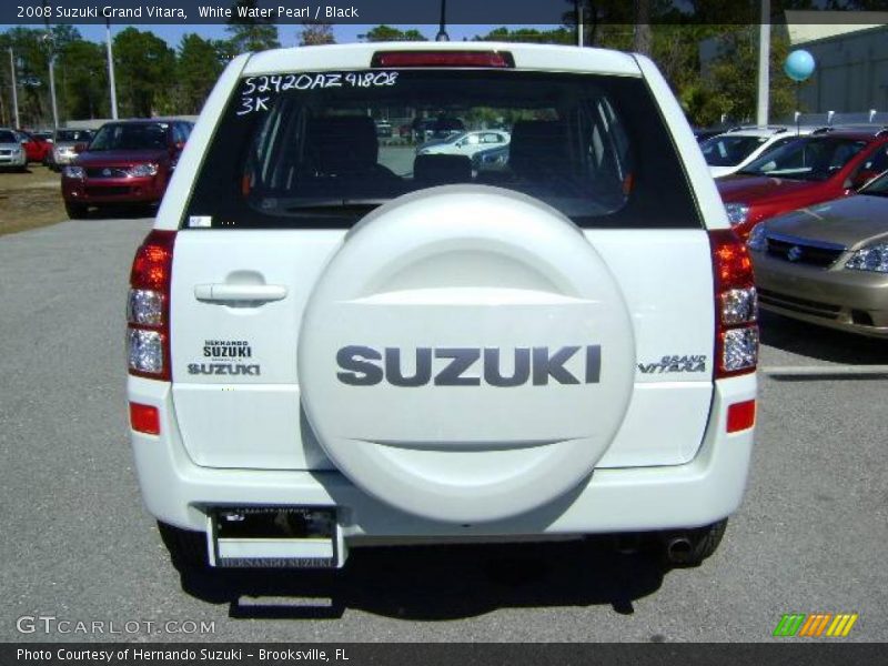 White Water Pearl / Black 2008 Suzuki Grand Vitara
