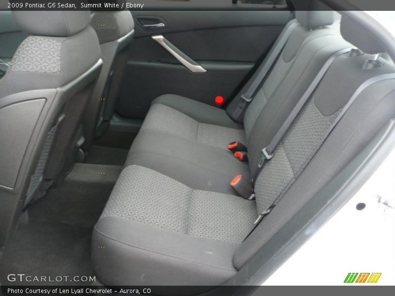 Summit White / Ebony 2009 Pontiac G6 Sedan