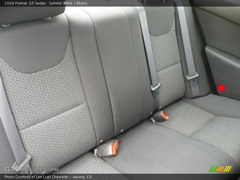 Summit White / Ebony 2009 Pontiac G6 Sedan