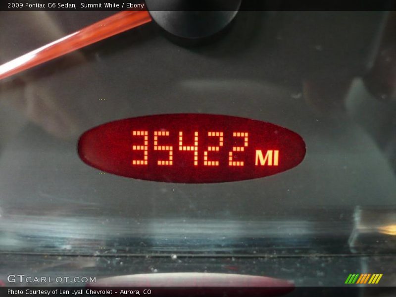 Summit White / Ebony 2009 Pontiac G6 Sedan
