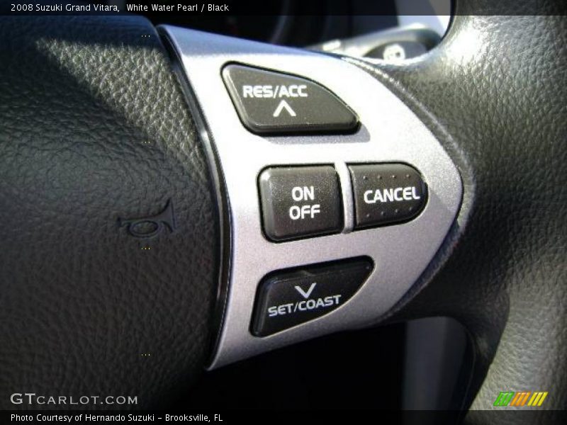 White Water Pearl / Black 2008 Suzuki Grand Vitara