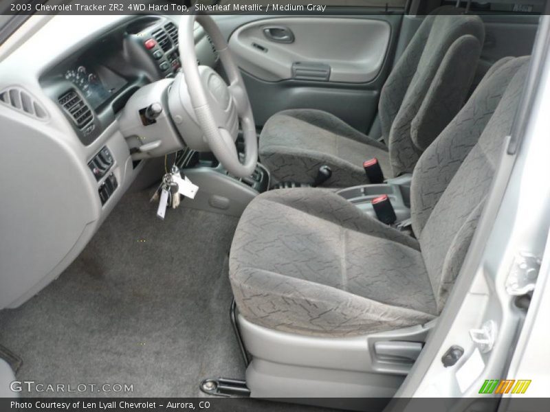 Silverleaf Metallic / Medium Gray 2003 Chevrolet Tracker ZR2 4WD Hard Top